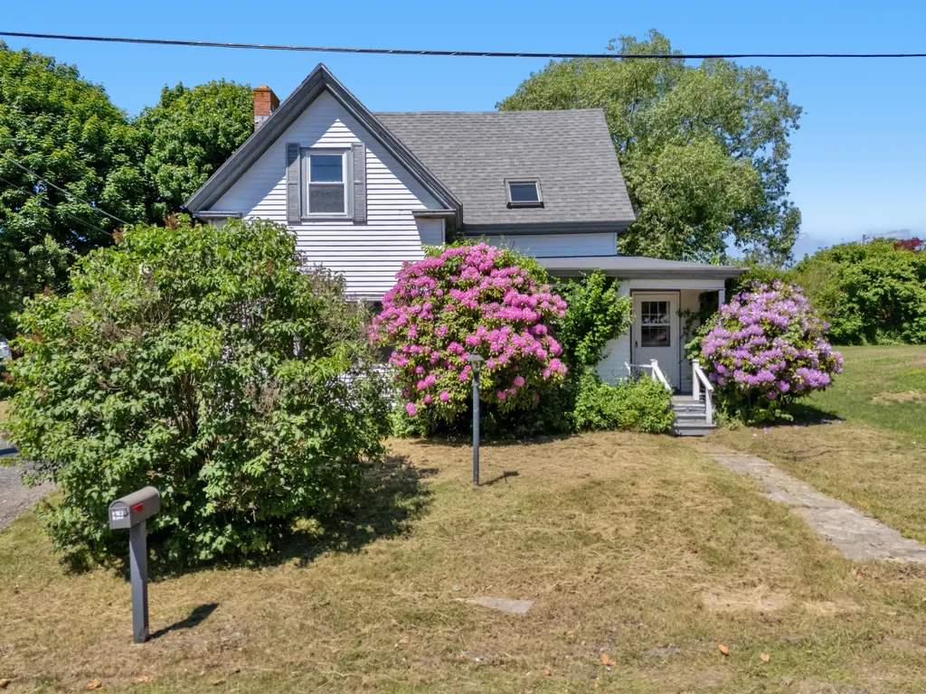 18 & 14 Steamboat Road Harpswell ME 04003
