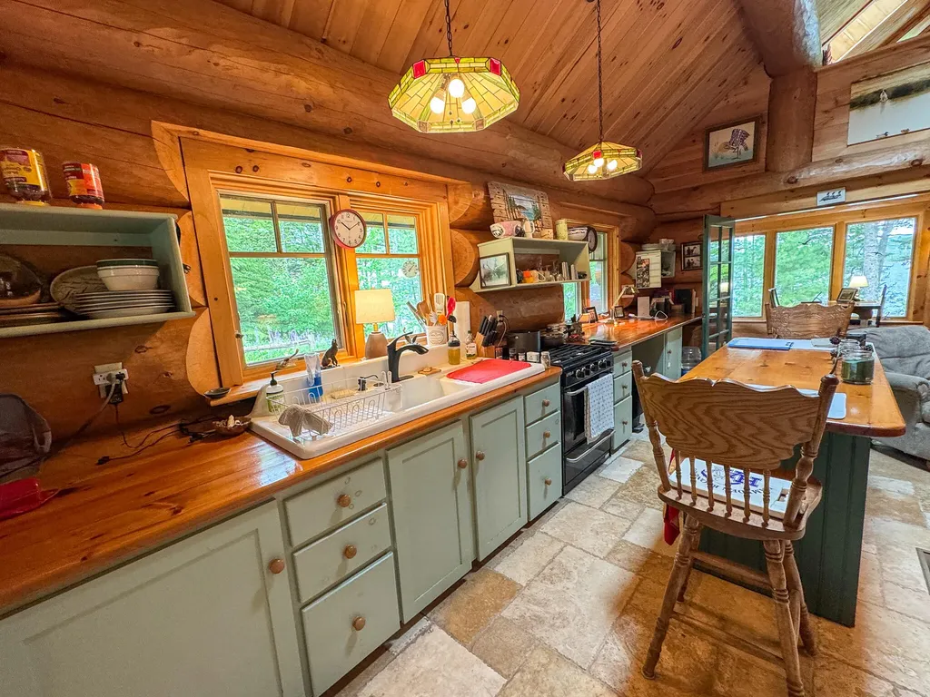 123 Eagle Point Road T40 Md ME 04418