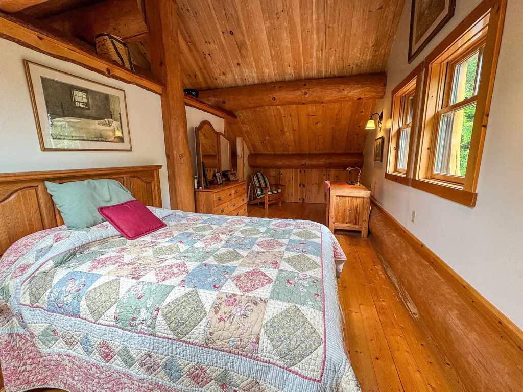 123 Eagle Point Road T40 Md ME 04418