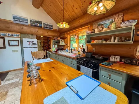 123 Eagle Point Road T40 Md ME 04418