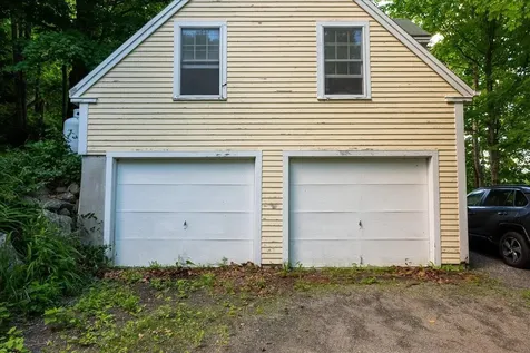 8 Old Austin Road Newcastle ME 04553