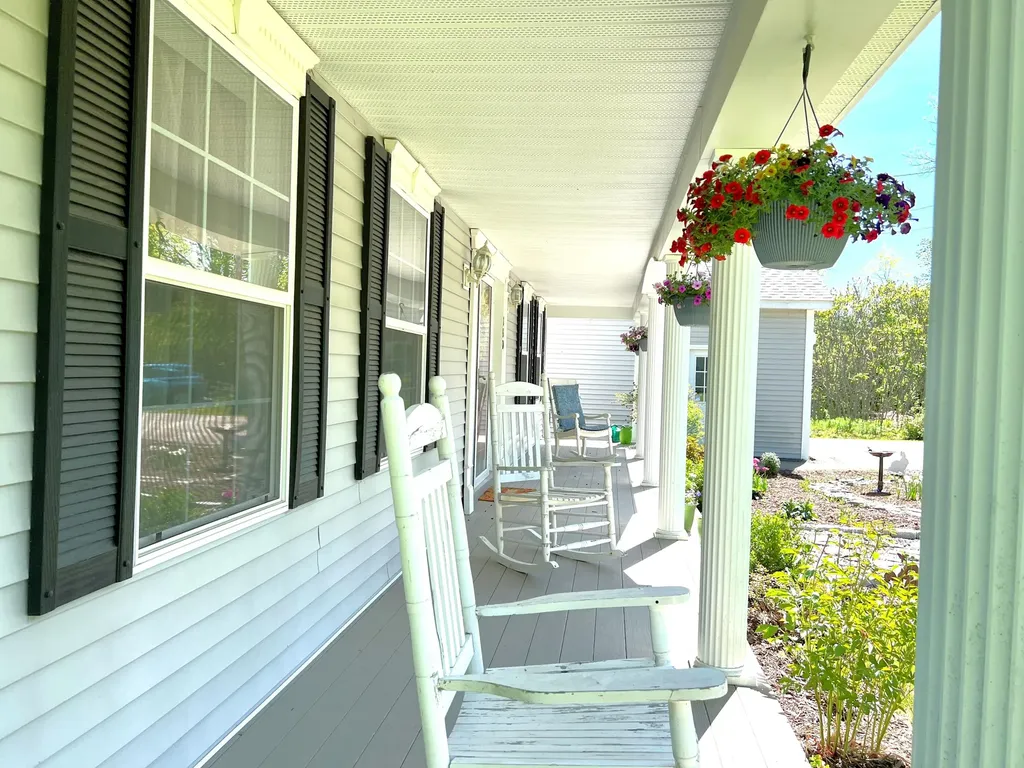 180 Hartland Road Saint Albans ME 04971