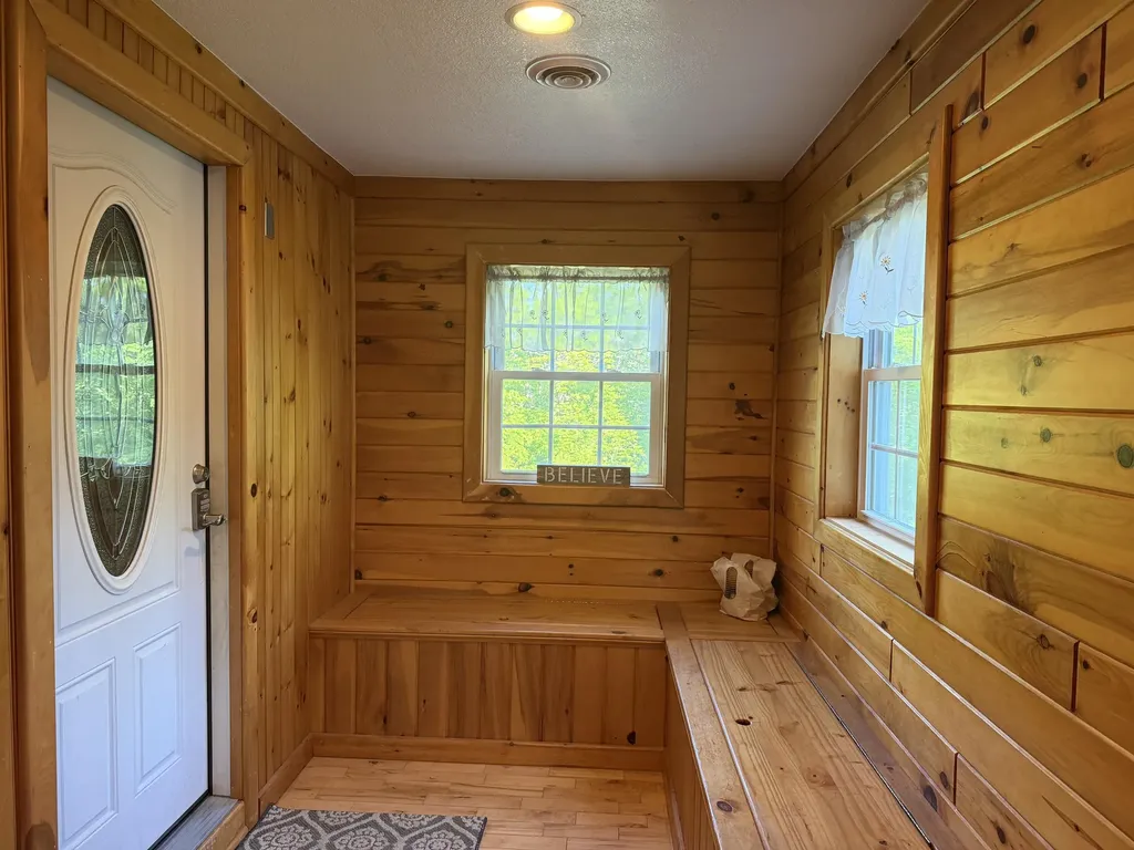 180 Hartland Road Saint Albans ME 04971