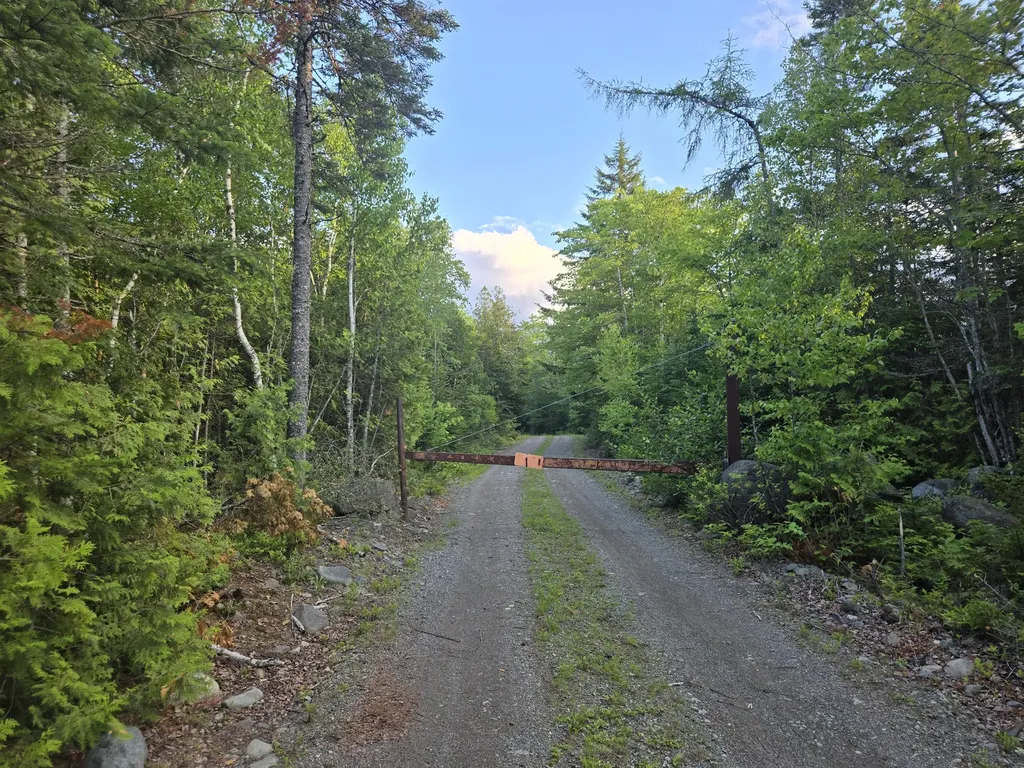 27B6/17/24 Dixie Road Lubec ME 04652
