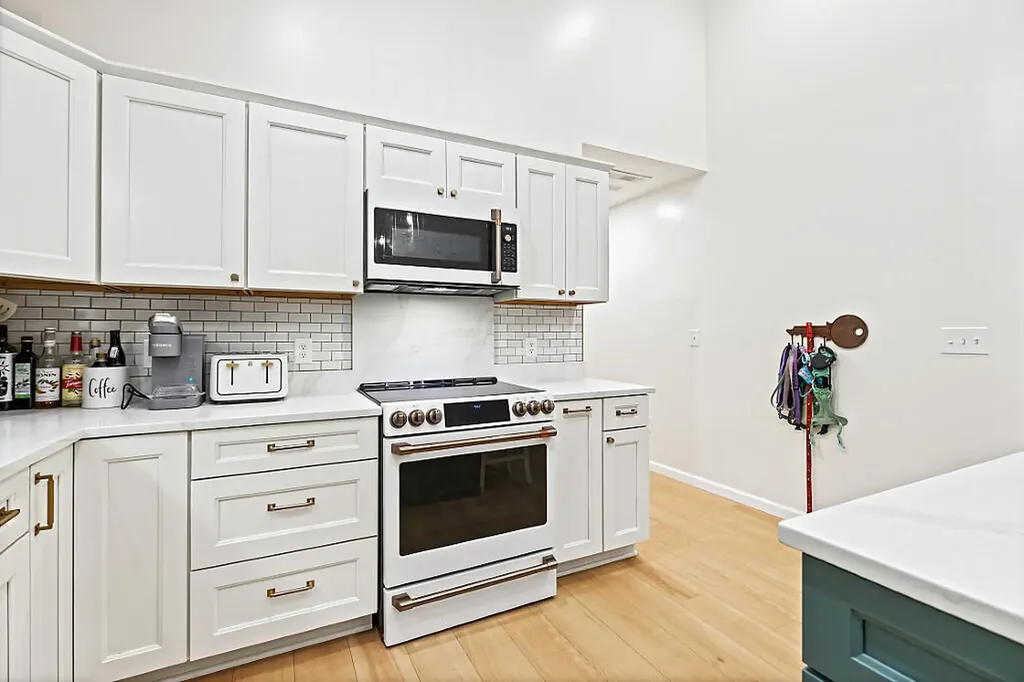 49 Lindsay Way Sidney ME 04330