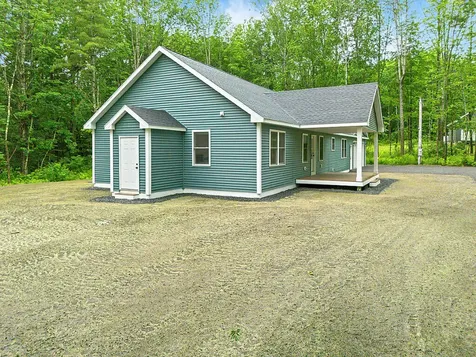49 Lindsay Way Sidney ME 04330