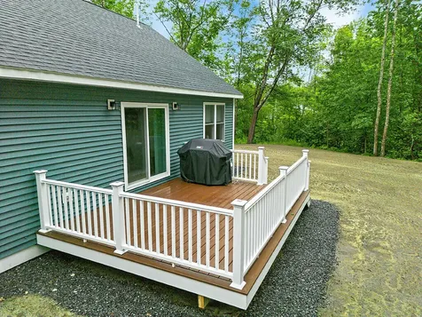 49 Lindsay Way Sidney ME 04330