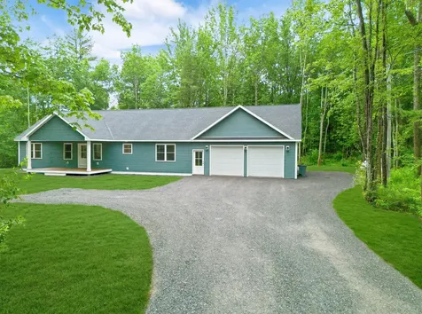 49 Lindsay Way Sidney ME 04330