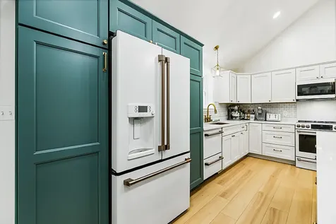 49 Lindsay Way Sidney ME 04330