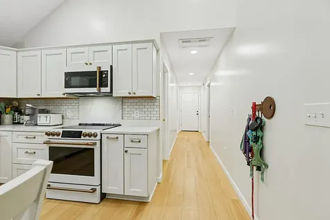 49 Lindsay Way Sidney ME 04330