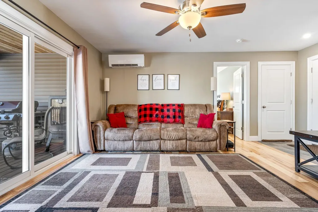 60 North Road Limington ME 04049