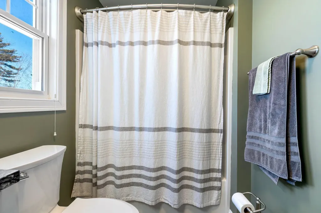 60 North Road Limington ME 04049