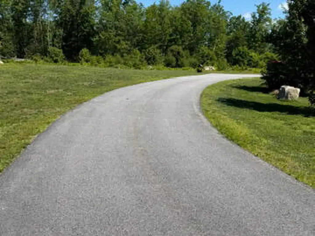 60 North Road Limington ME 04049