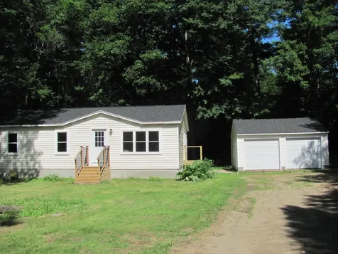 178 Number Six Road E Oxford ME 04270