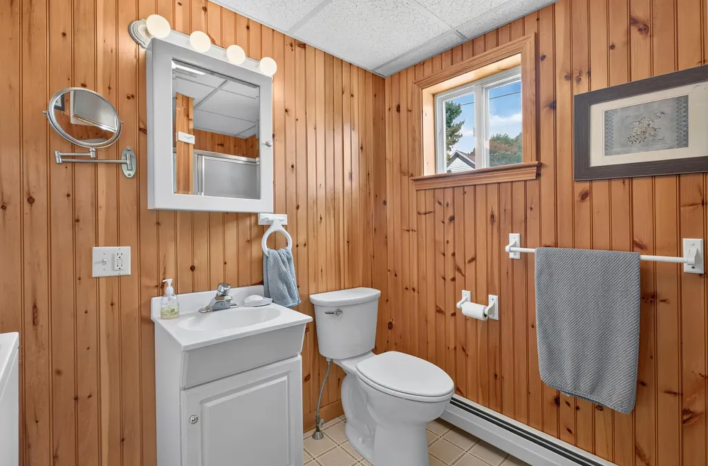 4 Knox Street Millinocket ME 04462