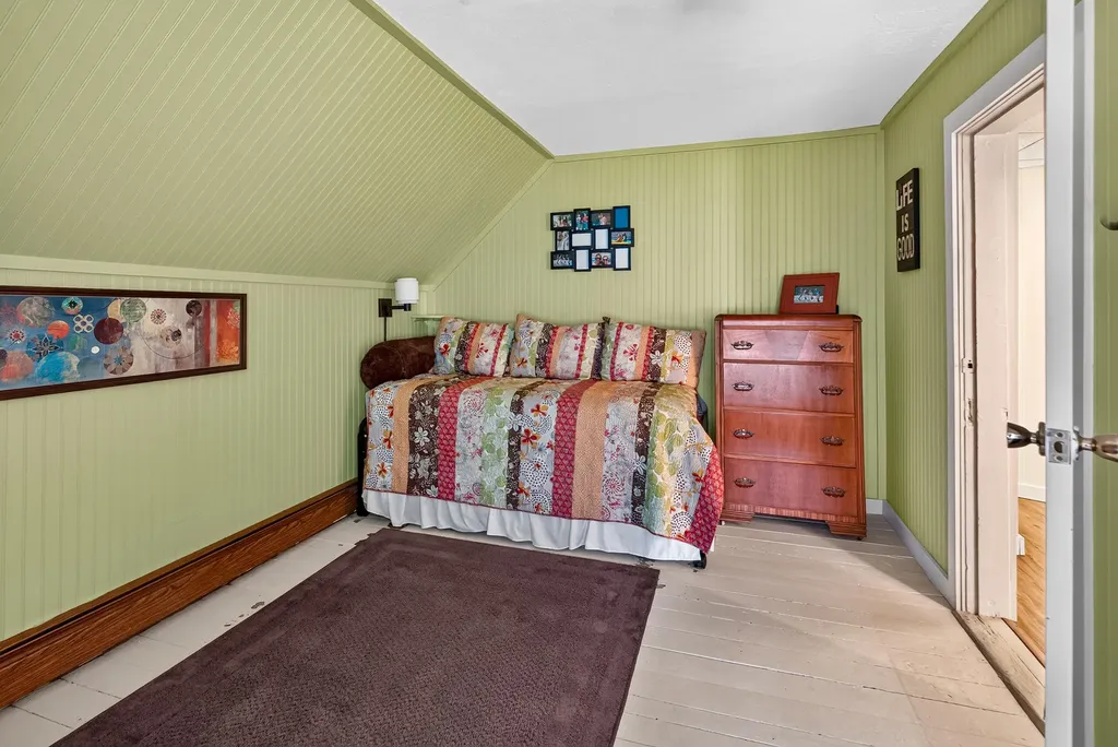 4 Knox Street Millinocket ME 04462