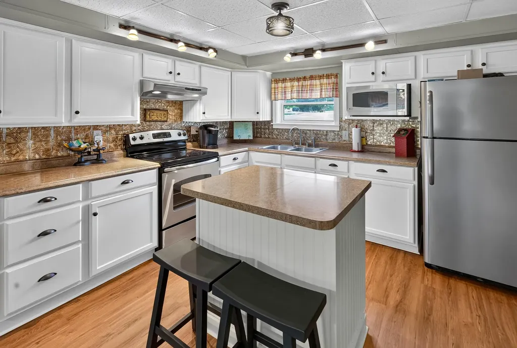 4 Knox Street Millinocket ME 04462