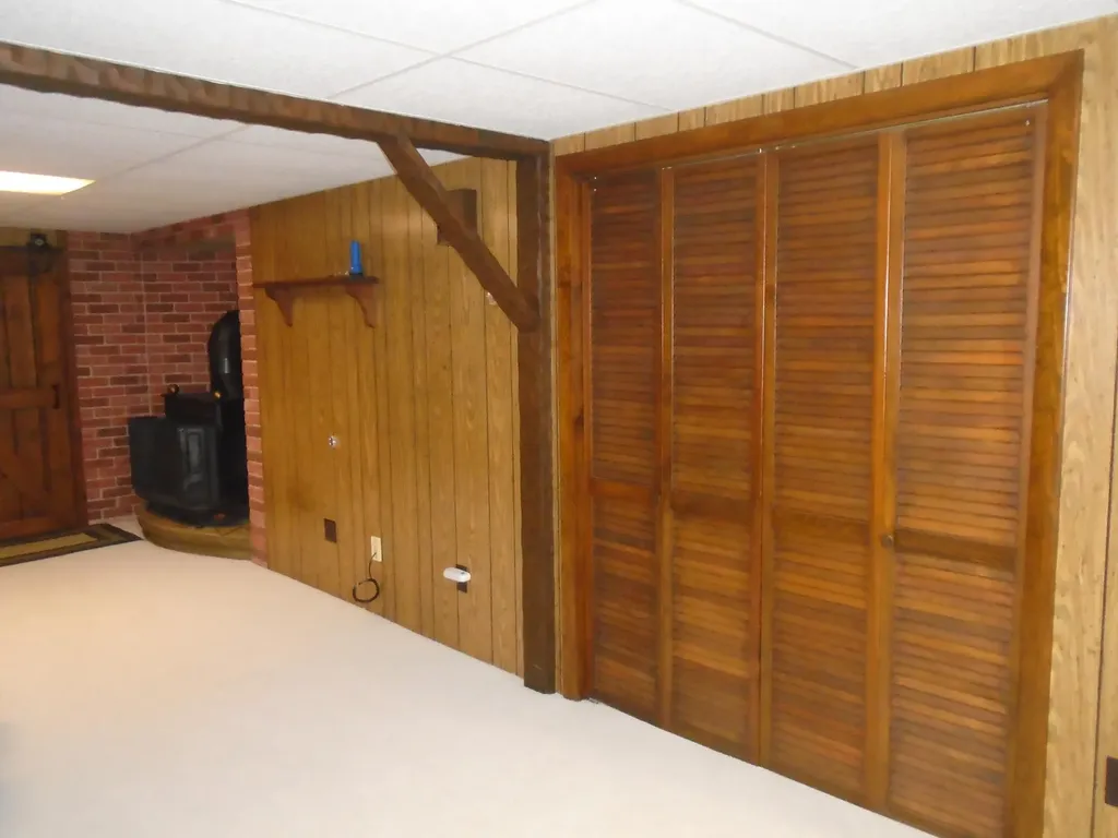 17 Sam Street Winslow ME 04901