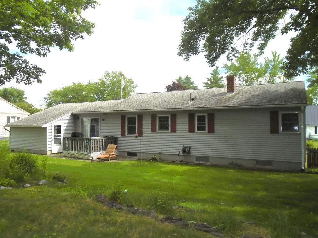17 Sam Street Winslow ME 04901