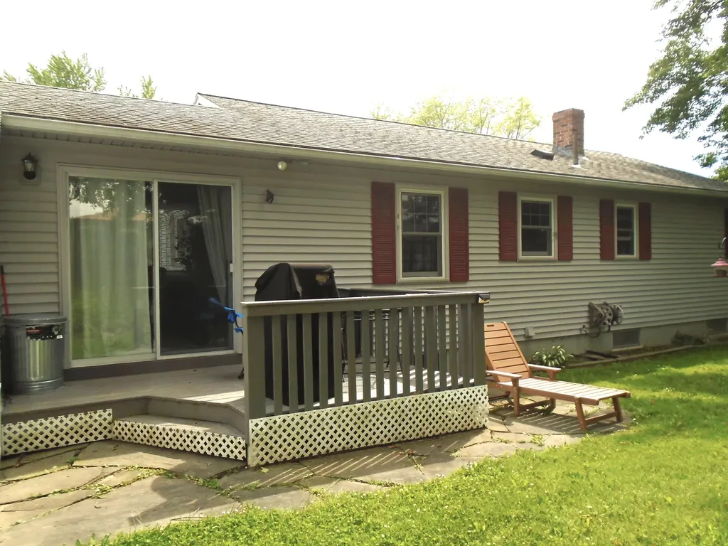 17 Sam Street Winslow ME 04901