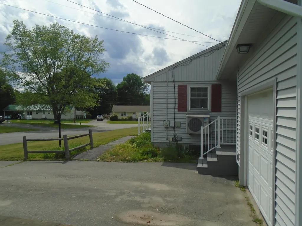 17 Sam Street Winslow ME 04901
