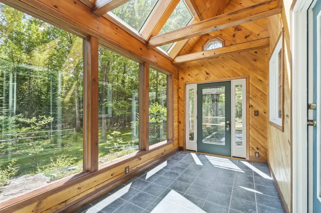 121 Eaton Ridge Drive Holden ME 04429