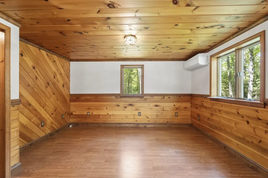 121 Eaton Ridge Drive Holden ME 04429
