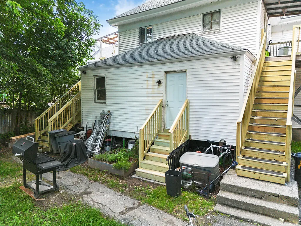 12 Weston Street Augusta ME 04330