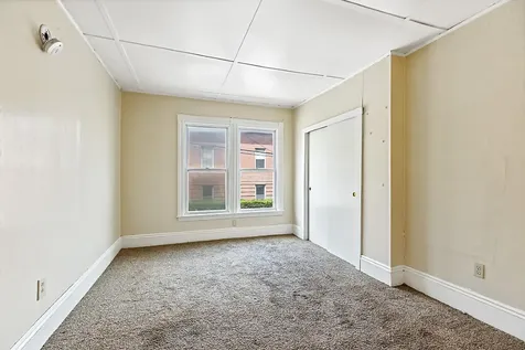 12 Weston Street Augusta ME 04330