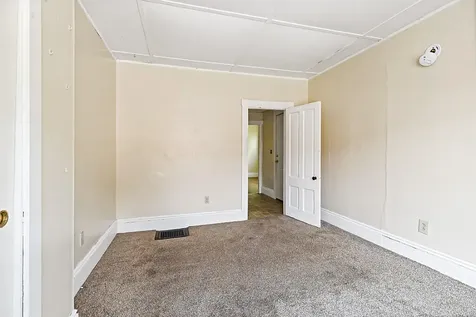 12 Weston Street Augusta ME 04330