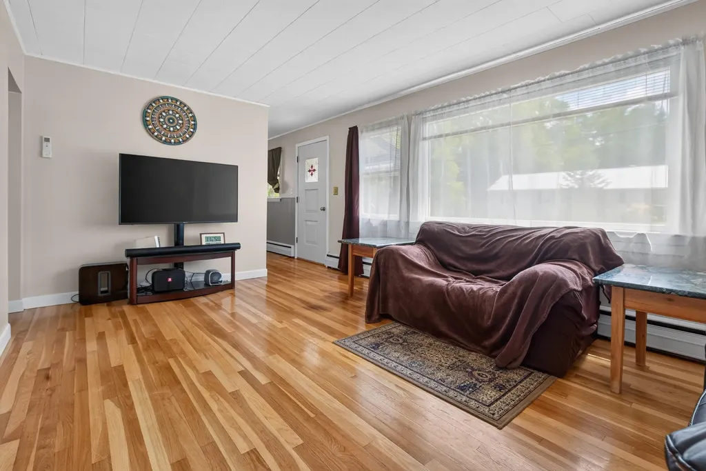 54 New Hampshire Street Millinocket ME 04462