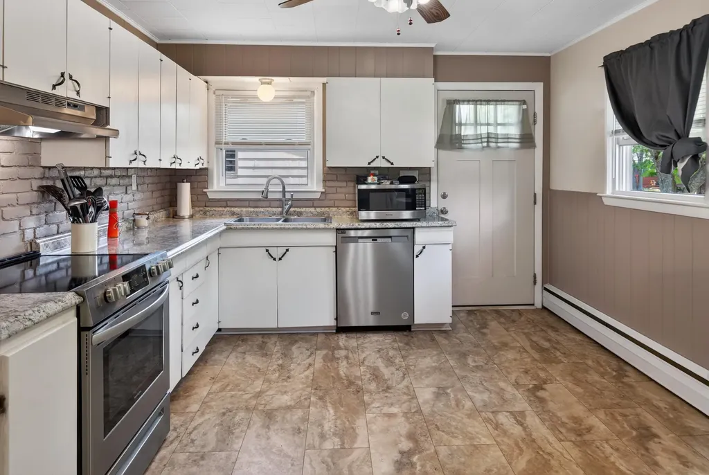 54 New Hampshire Street Millinocket ME 04462