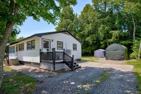 54 New Hampshire Street Millinocket ME 04462