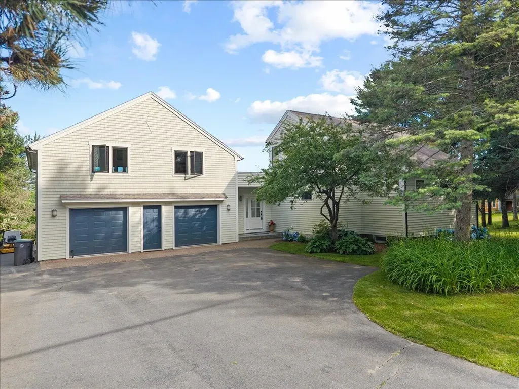 171 Spurwink Road Scarborough ME 04074