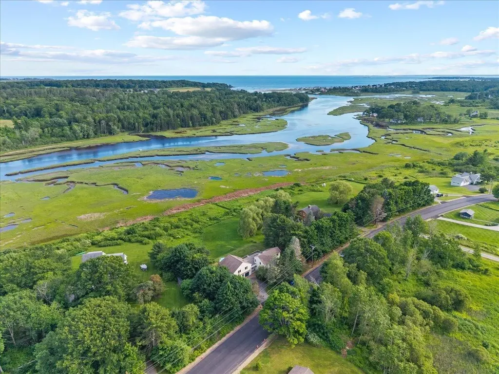 171 Spurwink Road Scarborough ME 04074