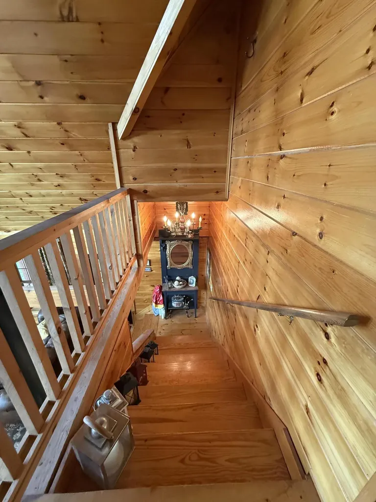 8 Scenic View Drive Lincoln ME 04457