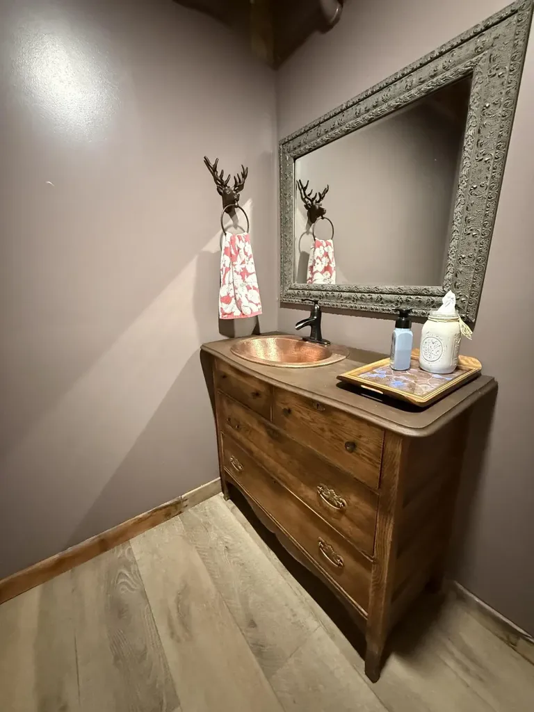 8 Scenic View Drive Lincoln ME 04457