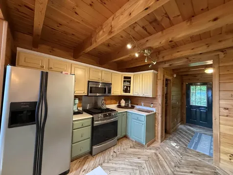 8 Scenic View Drive Lincoln ME 04457