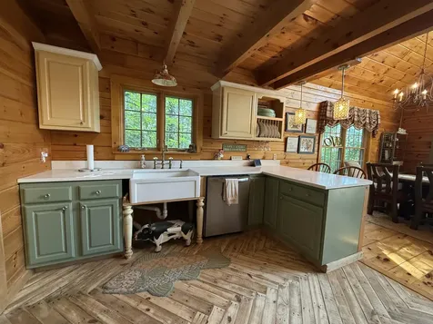 8 Scenic View Drive Lincoln ME 04457
