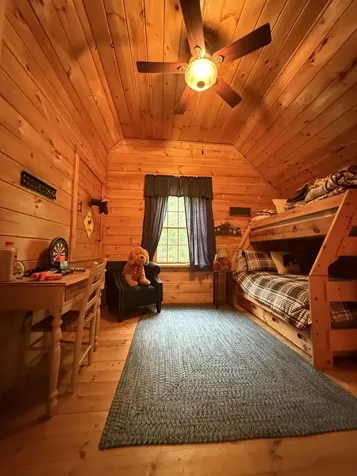 8 Scenic View Drive Lincoln ME 04457