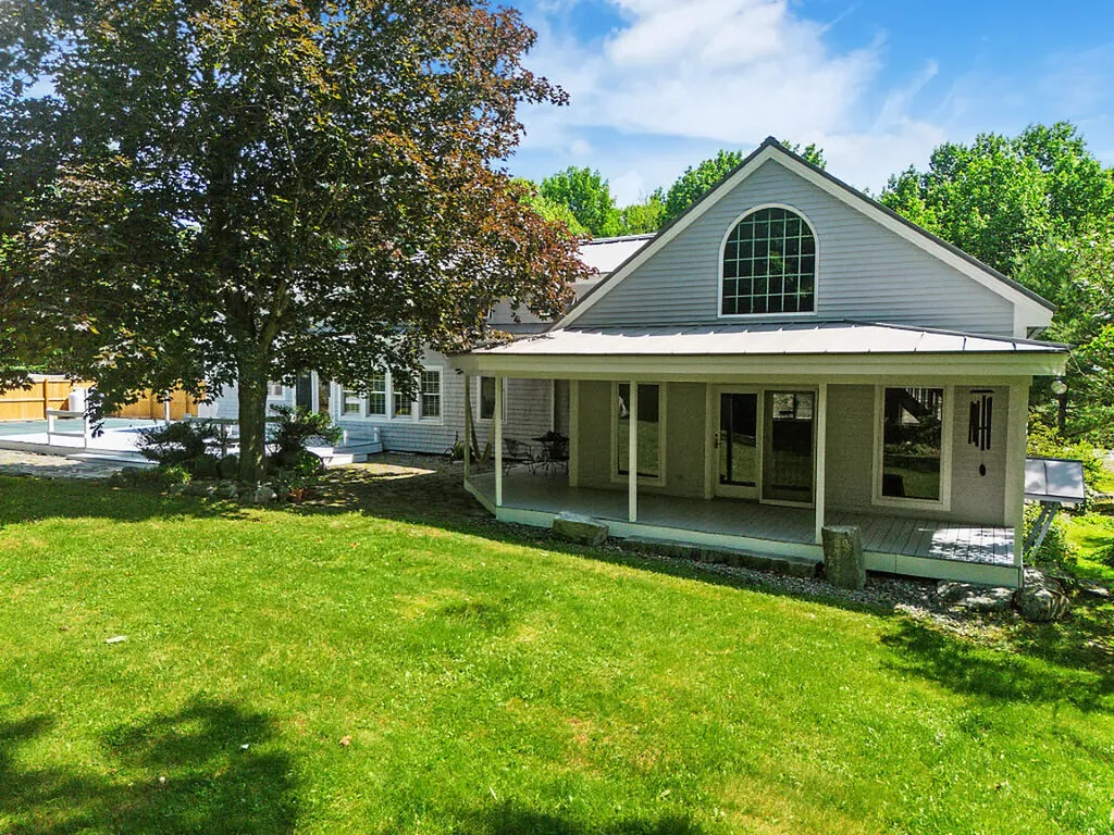 938 E Pond Road Smithfield ME 04978