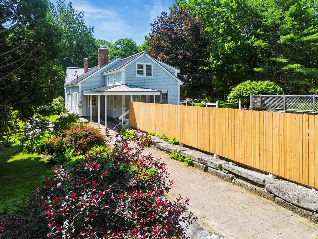 938 E Pond Road Smithfield ME 04978