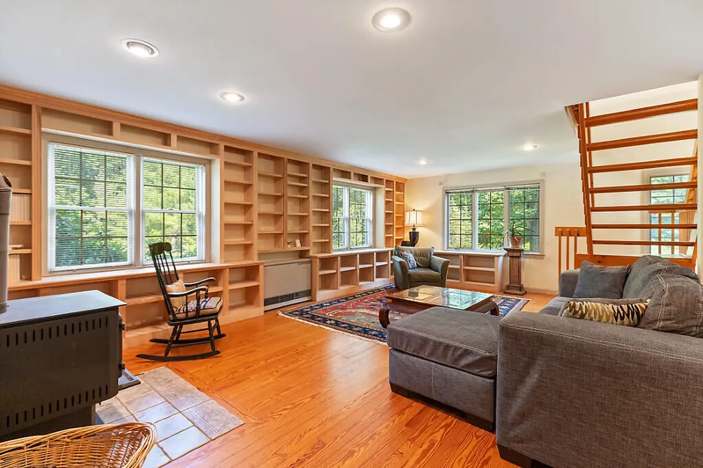 938 E Pond Road Smithfield ME 04978