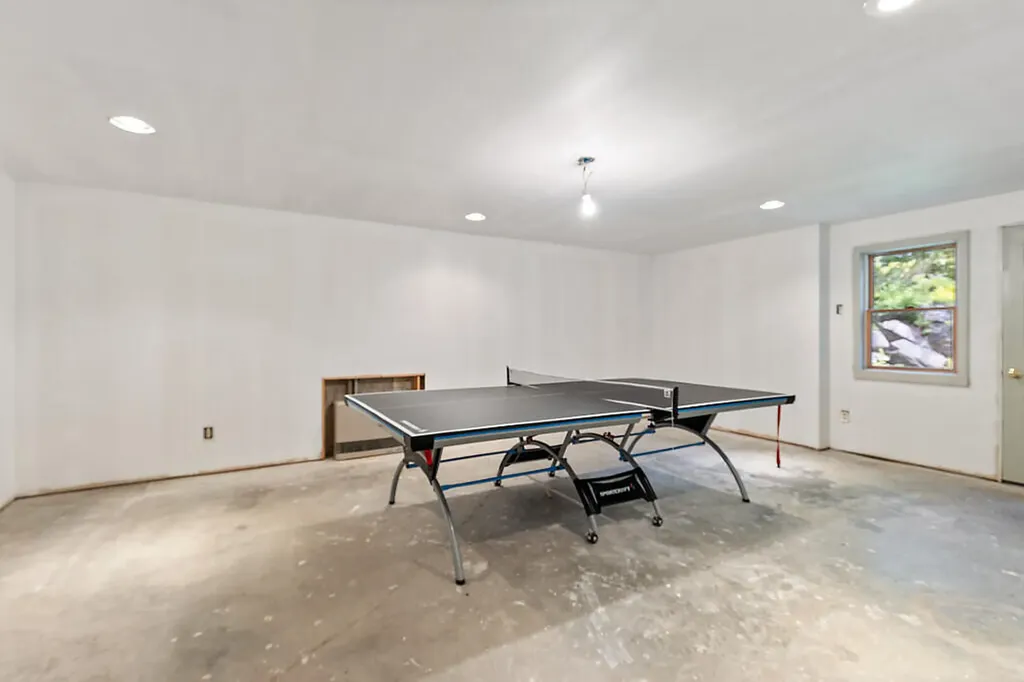 938 E Pond Road Smithfield ME 04978