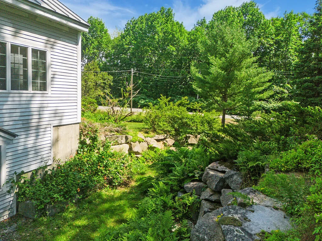 938 E Pond Road Smithfield ME 04978