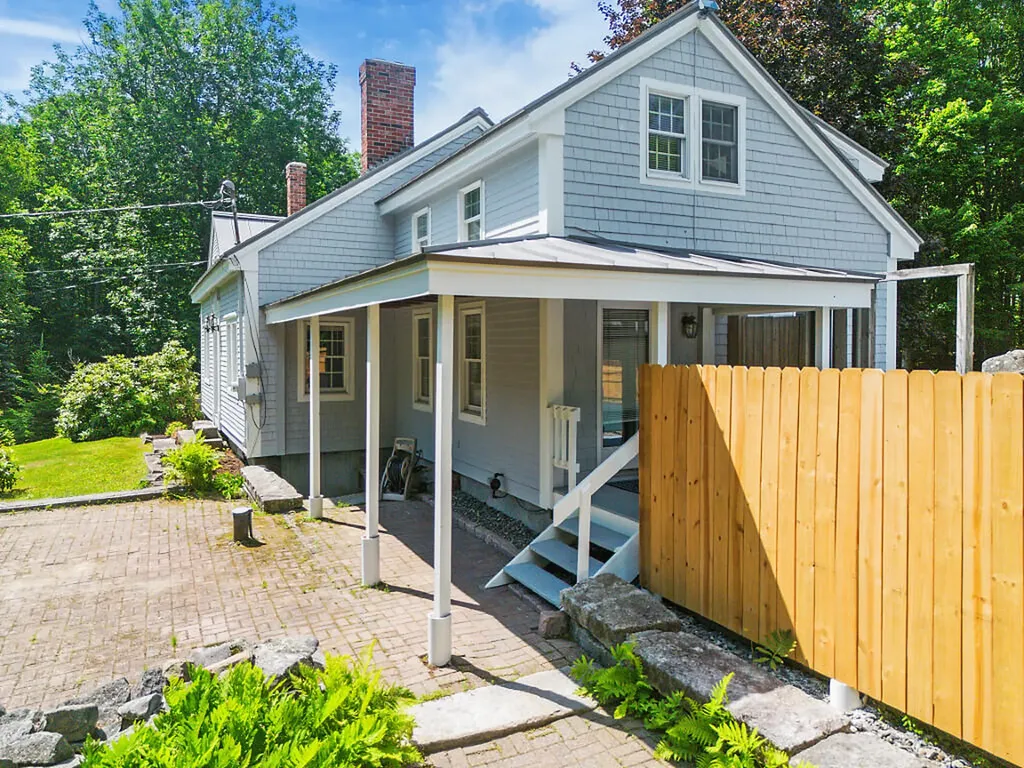 938 E Pond Road Smithfield ME 04978