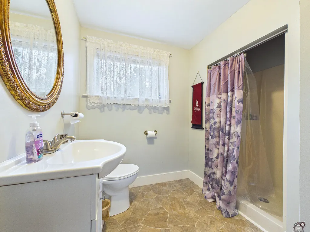 89 Western Avenue Augusta ME 04330