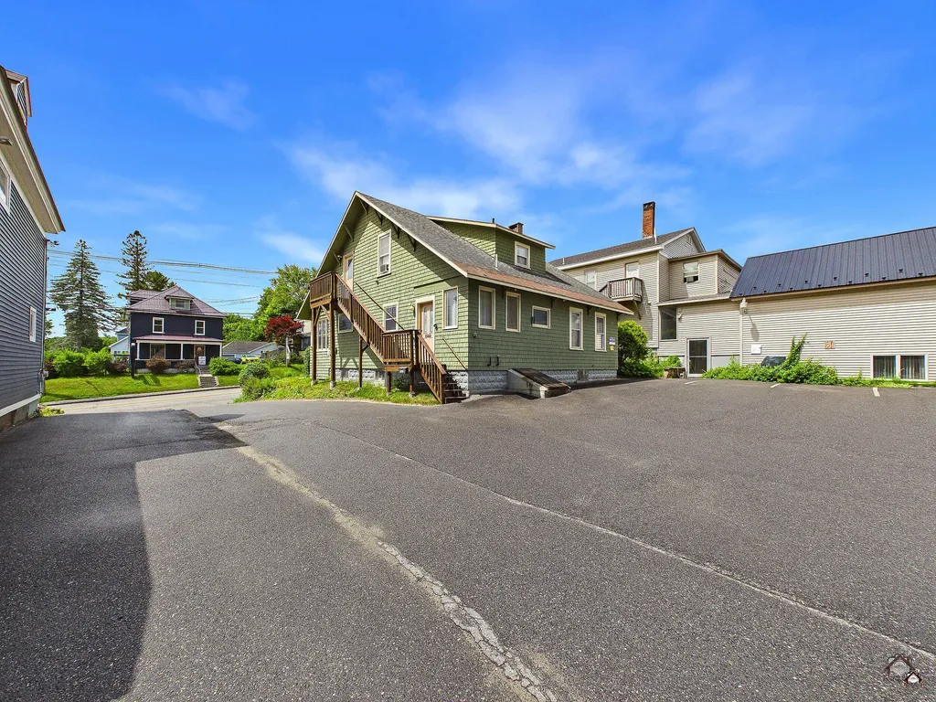 89 Western Avenue Augusta ME 04330