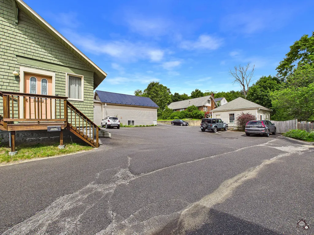89 Western Avenue Augusta ME 04330
