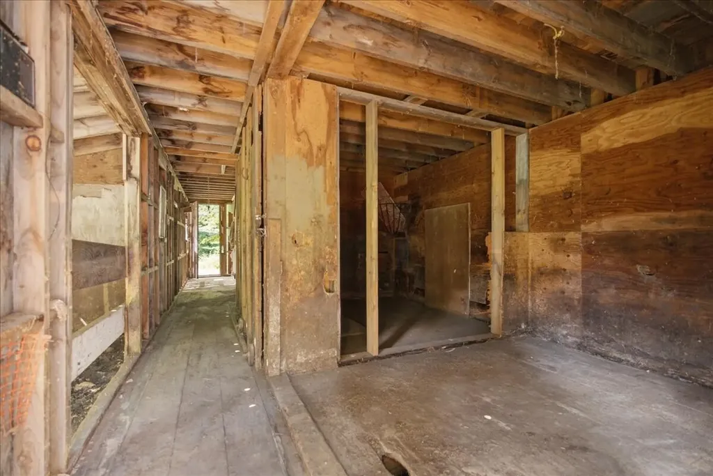 336 Packard Road Monmouth ME 04259